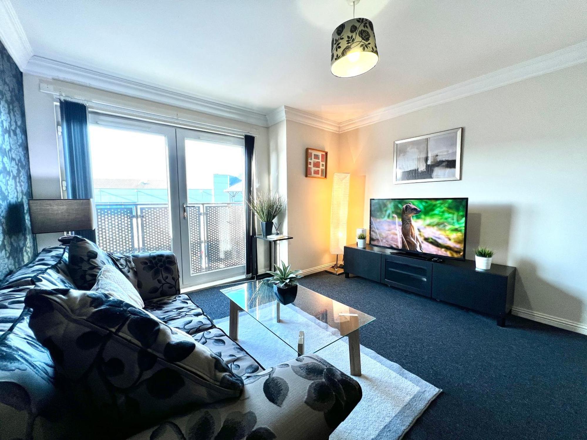글라스고 Stylish Modern Flat With Juliet Balcony & Parking 아파트 외부 사진
