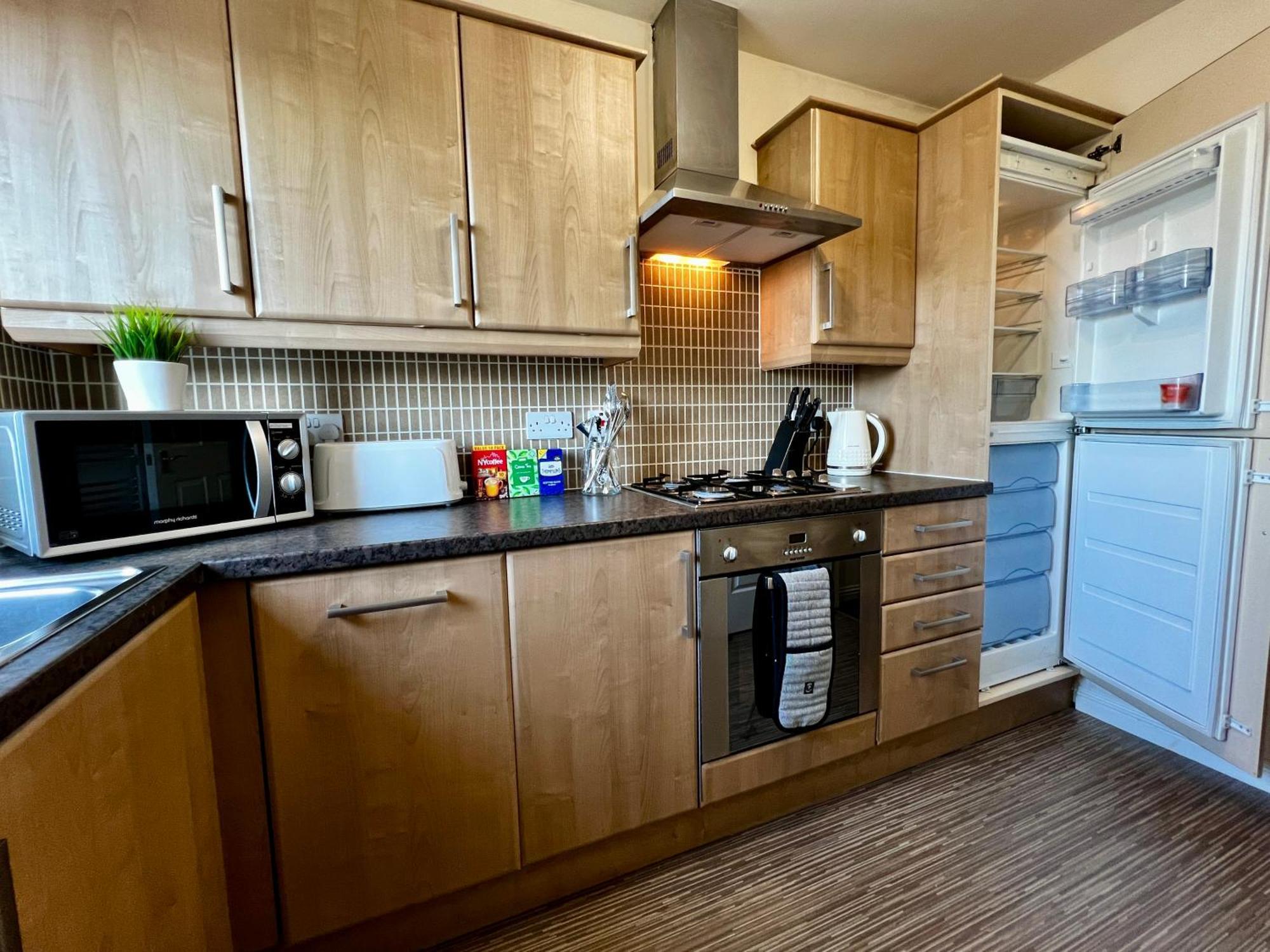 글라스고 Stylish Modern Flat With Juliet Balcony & Parking 아파트 외부 사진