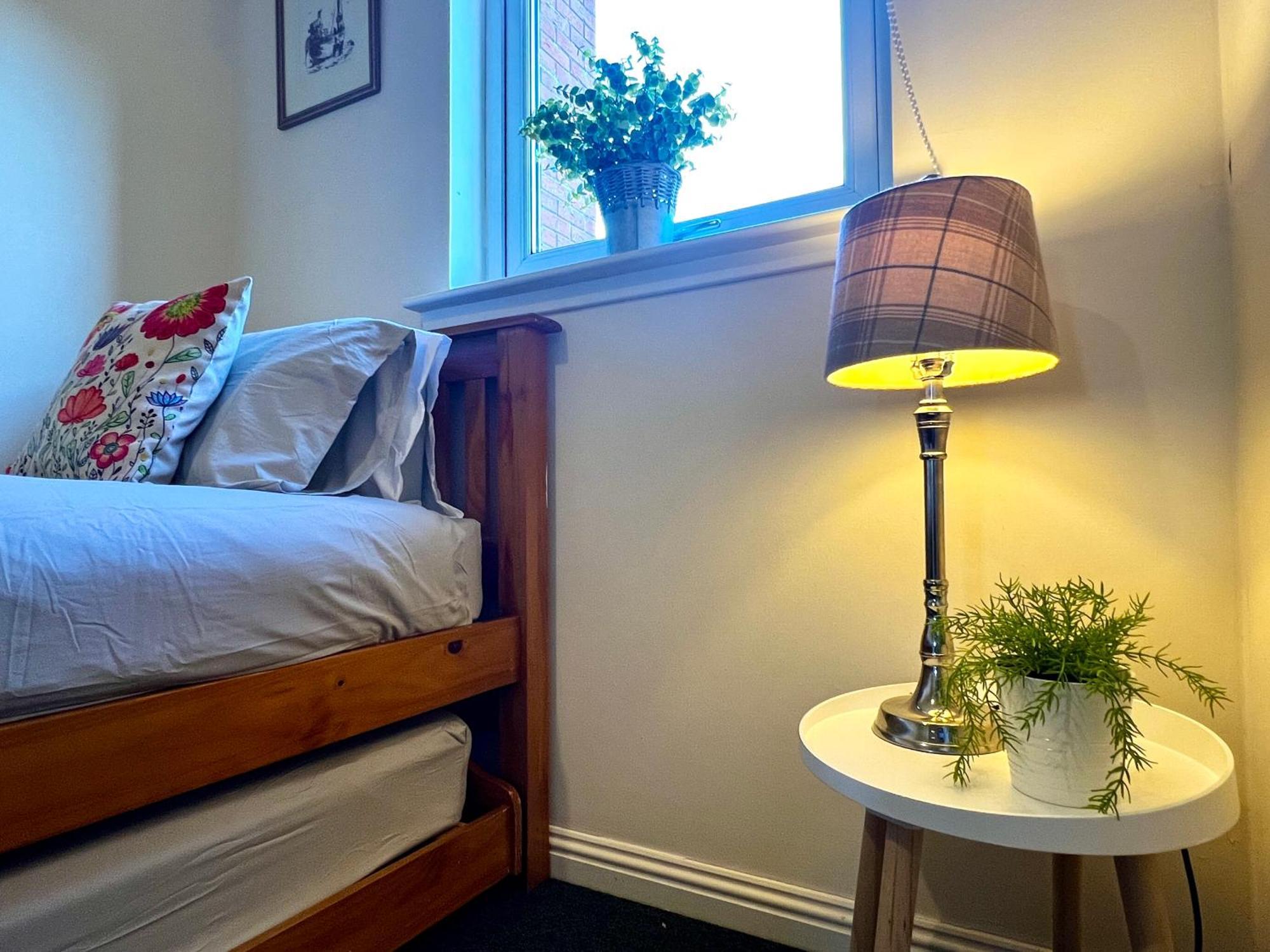 글라스고 Stylish Modern Flat With Juliet Balcony & Parking 아파트 외부 사진